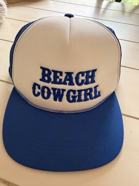 Altar'd State Blue and White 'Beach Cowgirl' Trucker Hat